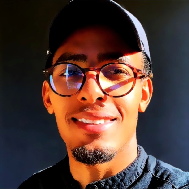 Dwayne Lee, paid advertising specialist